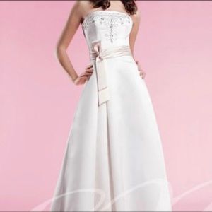 Nwt Eden Bridals Wedding Dress Ivory & Blush